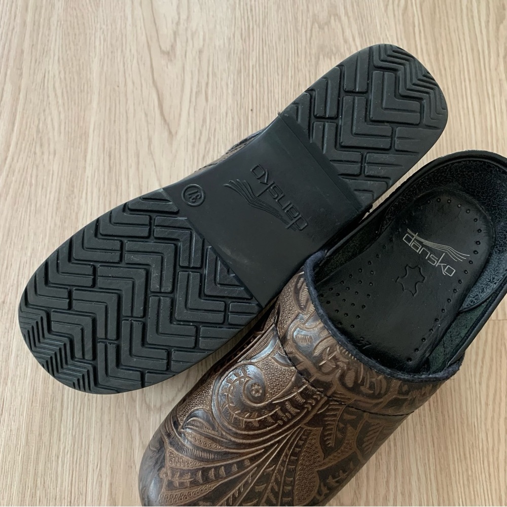 Dansko Embossed Floral Print Slip On Slide In Clo… - image 6